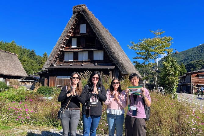 World Heritage Shirakawa-Go Perfect Guided Tour From Kanazawa - Accessibility and Fitness Level