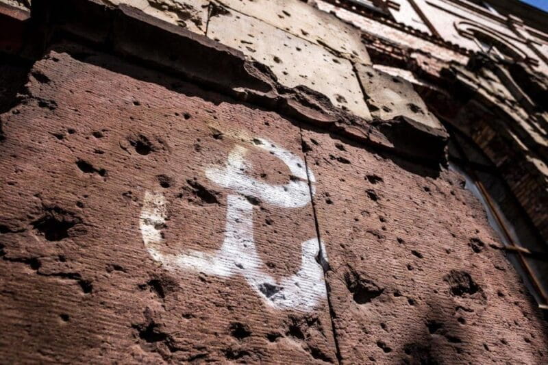 World War 2 in Warsaw walking tour in English - Practical Details and Tips