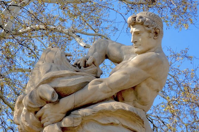 Wroclaw District Of The Four Temples Private Tour - Discovering the District of the Four Temples: A Neighborhood in Miniature