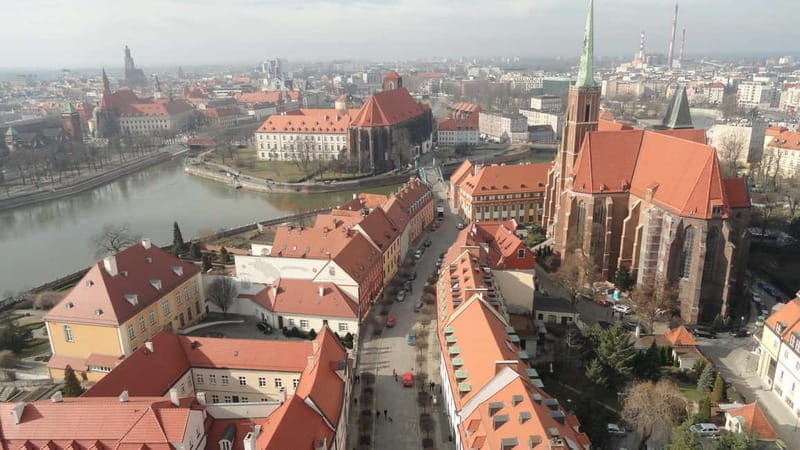 Wroclaw: Old Town, Ostrów Tumski, and Dwarves Guided Tour - Who Will Love This Tour?