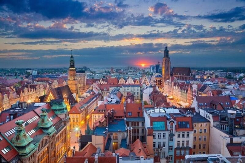 Wroclaw : Walking Custom Tour with a Local Guide - Who this tour is best suited for