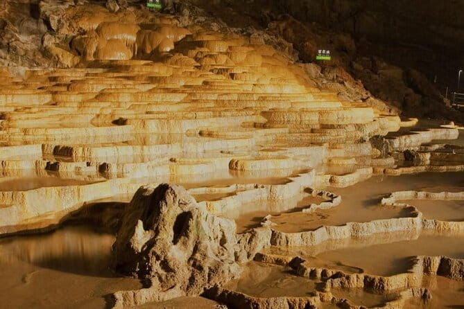 Yamaguchi Akiyoshido Cave and Shrine Day Tour From Fukuoka - Key Points