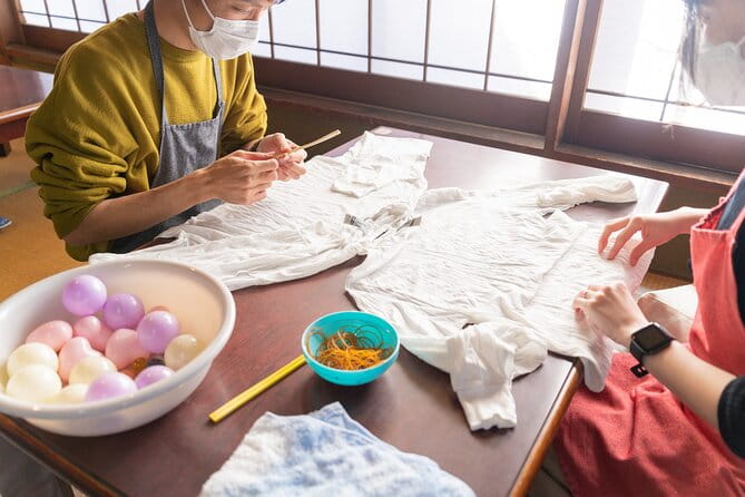 Yamanashi Dyeing Experience With Patterns Using Ink and Indigo - The Art of Dyeing With Ink and Indigo