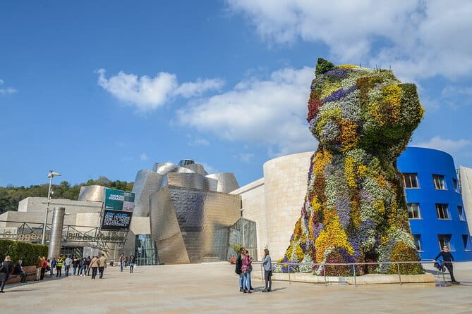 Year of Love in Bilbao: Self-Guided Romantic Puzzle Quest - Exploring Bilbao Through Love and Puzzles