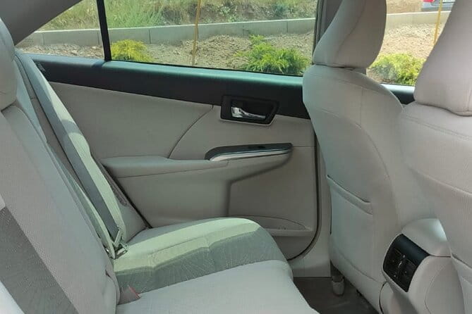 Yerevan to Tbilisi Private car transfer 3 Scenic stops - FAQ