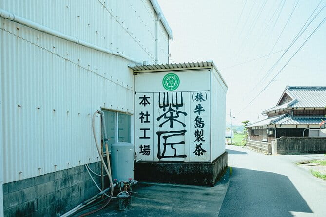 YokaBus A Day in Tea Fields Yame and Yanagawa River Boat - Lunch and Local Cuisine