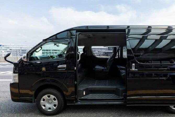 Yokohama Port: Private Arrival Transfers to Tokyo City Center - Booking and Cancellation Policy