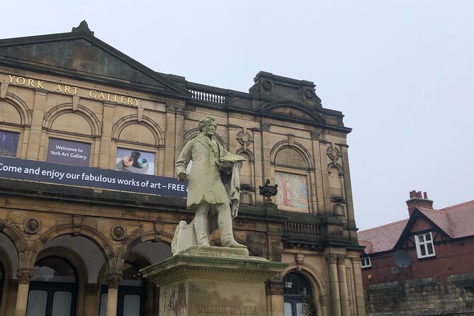 York City Walking Tour - History Chronicles - Tour Duration and Group Size