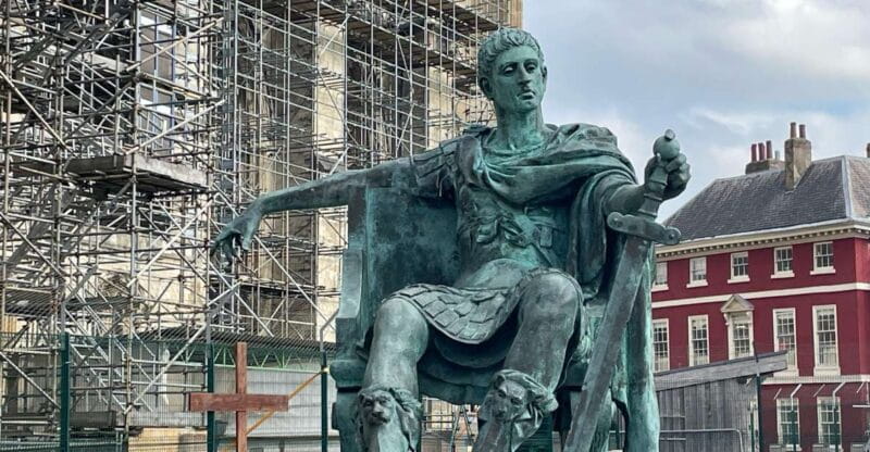 York: J&Ms City Sightseeing and History Tour - The Value of a Guided Walk