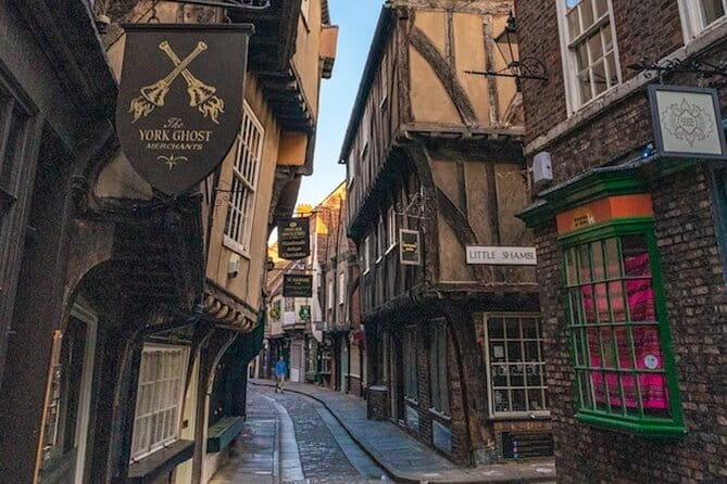York's Famous Ghosts Smartphone App walking tour - Final Thoughts: Is This Tour for You?