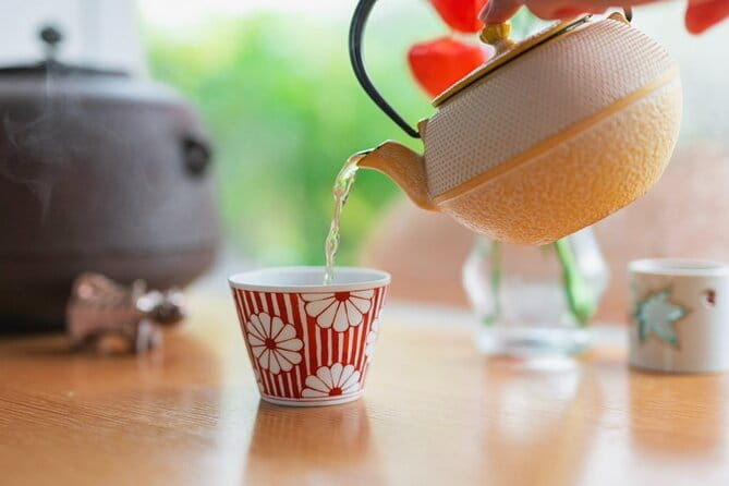 You Can Choose! Photogenic Foot Bath & Foot Massage 30 Minute Course - Meeting and Pickup Details