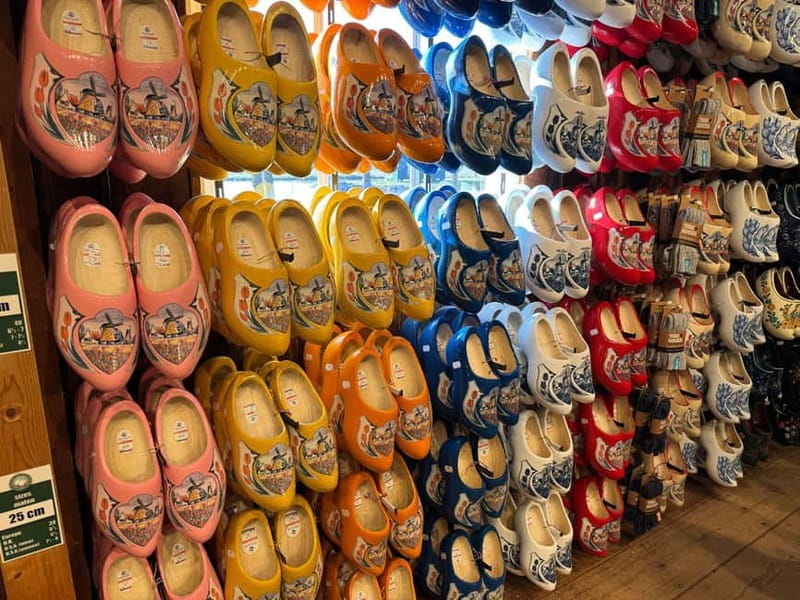 Zaanse Schans and Giethoorn Private Tour + 1-Hr Canal Cruise - Final Thoughts: Who Should Consider This Tour?