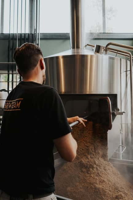 Zaanse Schans: Brewery HOOP Tour and Tasting - Price and Overall Value