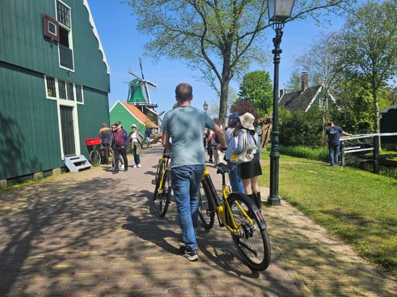 Zaanse Schans: E-bike day trip: Windmills, Cheese and Nature - Final Words: Is This Tour for You?