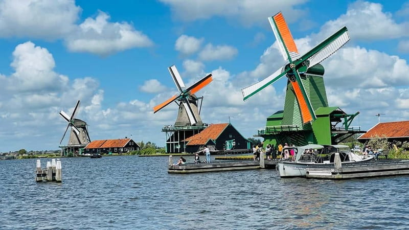 Zaanse Schans, Windmill house, Volendam,Marken Private Tour - The Hidden Gem: Windmill Museum (Museummolen Schermer)