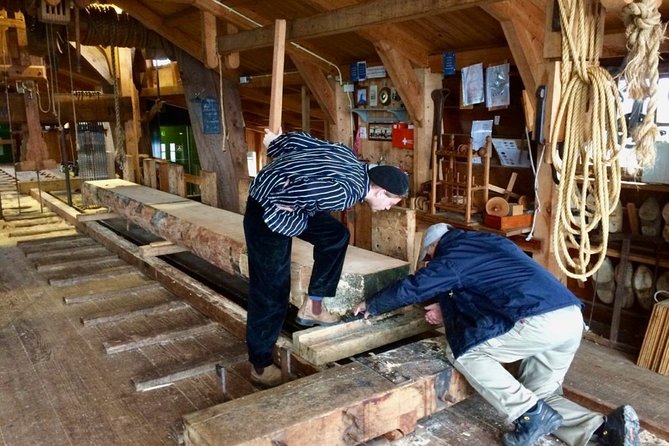 Zaanse Schans Windmills and Volendam Small-Group Tour From Amsterdam - Transportation and Meeting Point Details