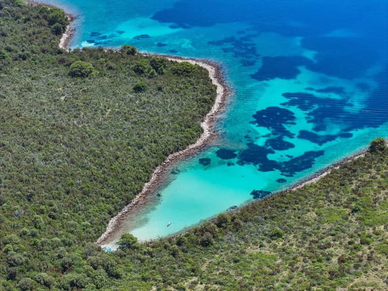 Zadar: 4-Islands Escape & Hidden Shipwreck with Lunch - Who Will Love This Tour?