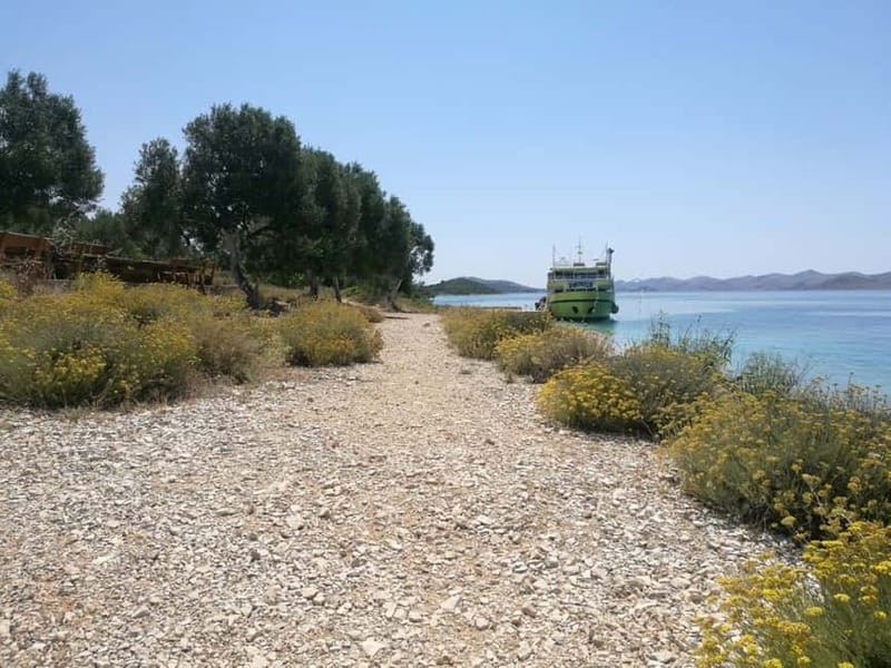 Zadar: Boat Trip to NP Kornati with stop on Lavdara & Ugljan - FAQ