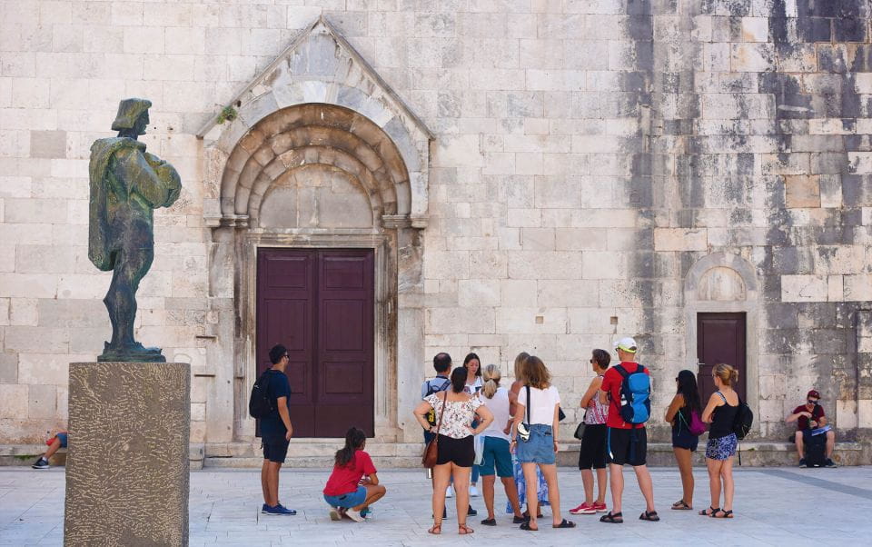 Zadar: Guided City Walking Tour - Cancellation and Languages