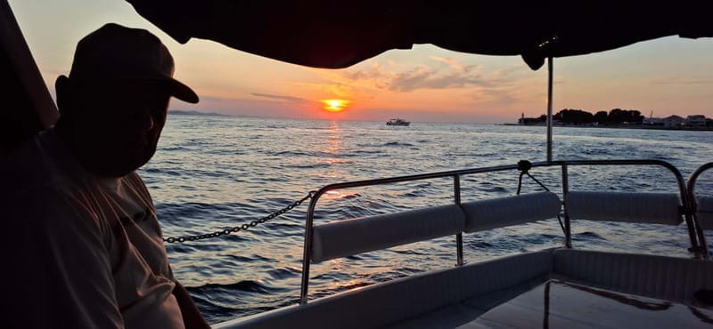 Zadar: Private Vintage Sunset Cruise with Wine - Who It’s Best For