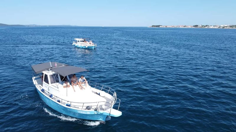 Zadar: Private Vintage Sunset Cruise with Wine - FAQ
