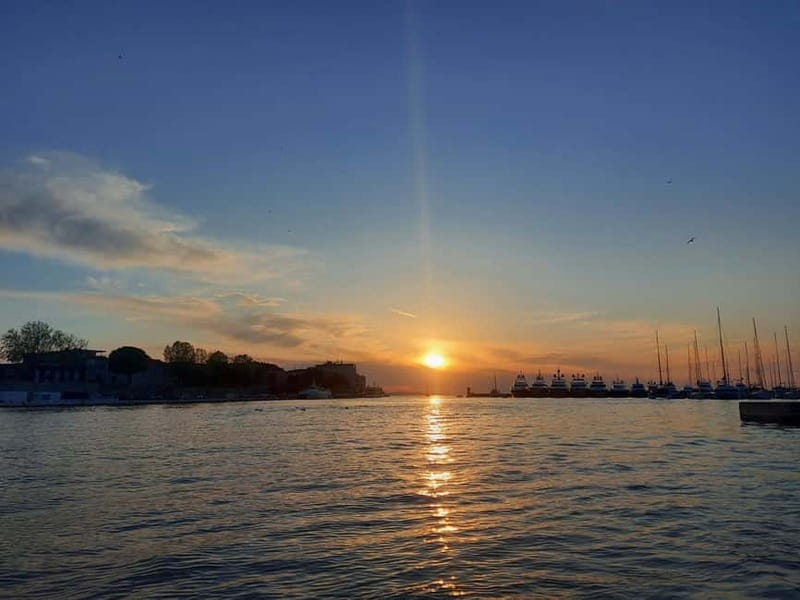 Zadar: Sunset Cruise with unlimited champagne - Price and Logistics: A Good Deal for a Special Moment