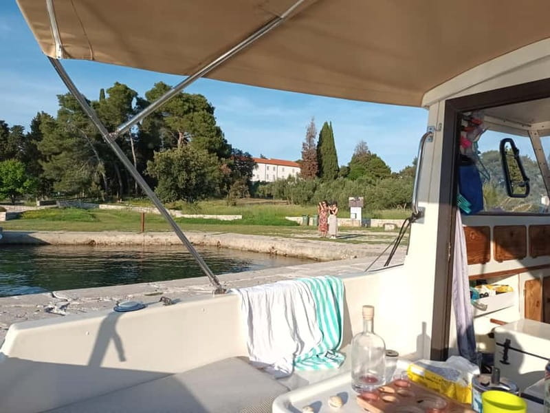 Zadar:Ugljan, Frnaa,Galevac &Oljak free beer & anchovies - Practical Details: Price, Duration, and Logistics