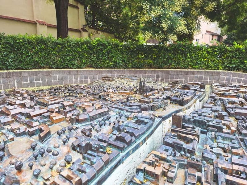 Zagreb: Explore with an Art Historian  Private Walking Tour - Why This Tour Stands Out in Zagreb