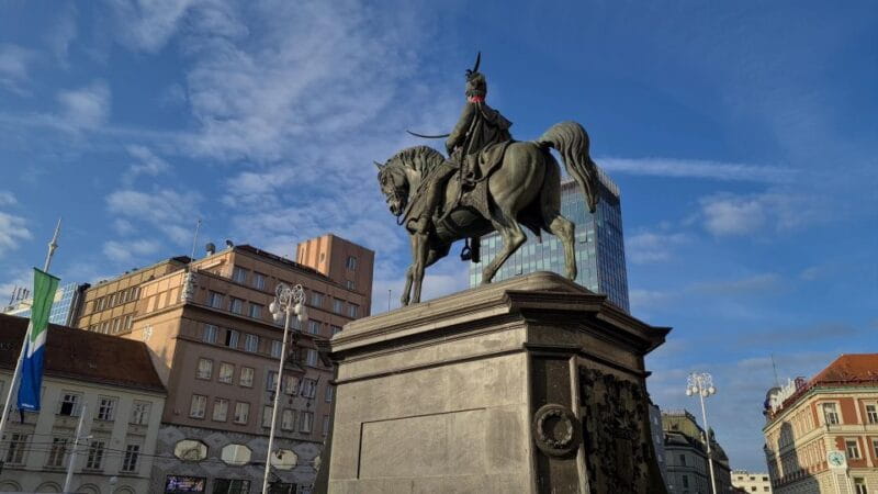 Zagreb Hike & Taste: City, Nature Park, Castle, Local Dishes - Exploring Zagreb Through Nature, History, and Local Flavors