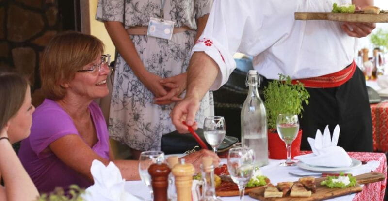 Zagreb: Restaurants, Food & Old Town Walking Tour - Exploring Zagreb’s Old Town and Culinary Scene