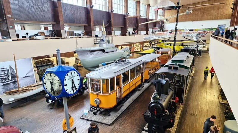 Zagreb: Science Tours - Galaxy Far Away - Exploring the Cosmos in Zagreb: A Complete Look at the Galaxy Far Away Science Tour