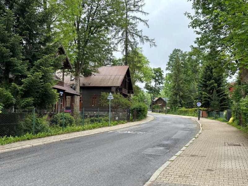 Zakopane: Jewish History Private Walking Tour - Price and Logistics: Is it Worth It?