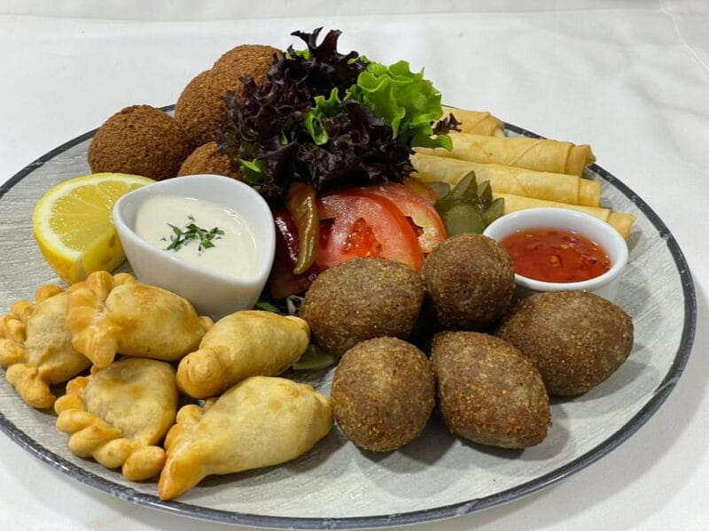 Zakynthos City Tour by Night with Transfer and Dinner - FAQ