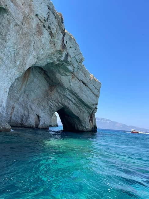 Zakynthos: Island Tour of Shipwreck, Blue caves & More! - FAQ