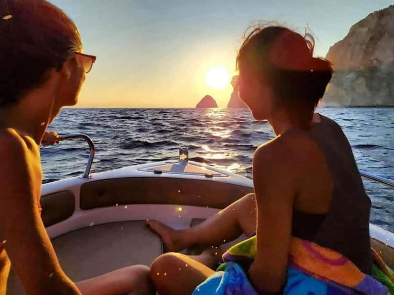 Zakynthos Private Sunset Boat: Keri Caves & Mizithres (max5) - Key points / Takeaways