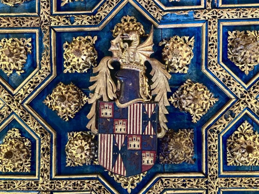 Zaragoza: Guided Tour of the Aljafería Palace in Spanish - Important Information