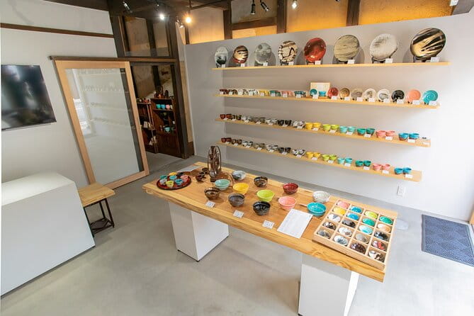 Zen Garden Making and Matcha Tasting in Handmade Pottery Shop - Matcha and Snack Offerings