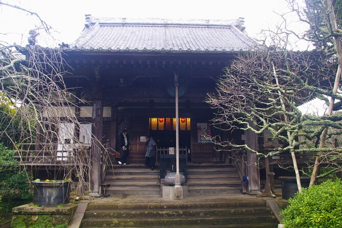 Zen Retreat in Kamakura: Zen Meditation, Bamboo Temple, and Lunch - Visiting the Bamboo Temple
