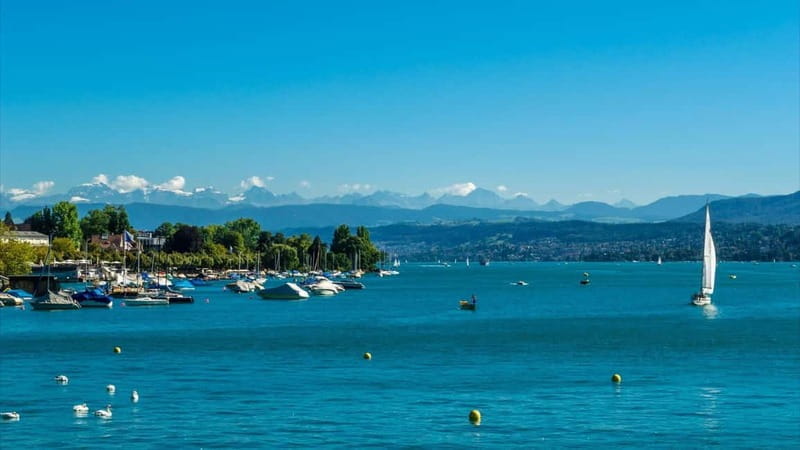 Zurich: 2-hour Best Intro Walking Tour with a Local - Key points / Takeaways