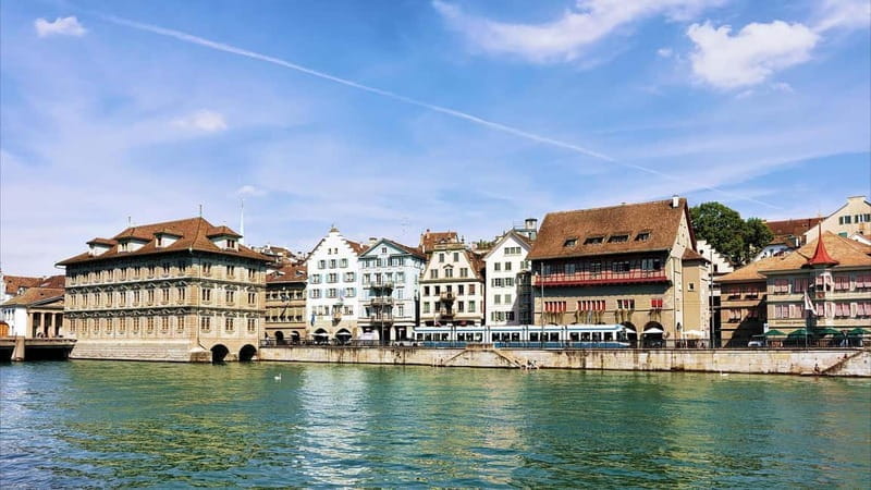 Zurich: 2-hour Best Intro Walking Tour with a Local - Who Will Love This Tour?