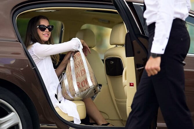 Zurich Airport Stress-Free Private Transfer - Entering Zurich’s Streets: What to Expect During Your Transfer