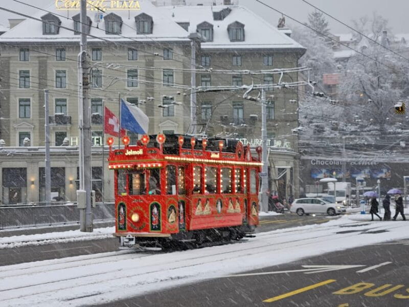 Zurich Christmas Market Tour - Exploring Zurichs Christmas Magic: A Guided Tour Worth Seeing