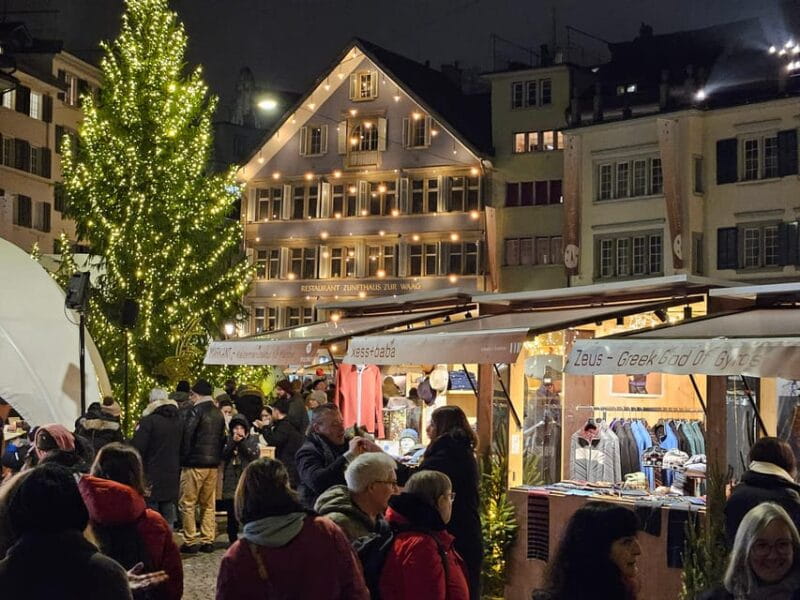 Zurich Christmas Market Tour - The Singing Christmas Tree on Werdmühleplatz: A Musical Highlight