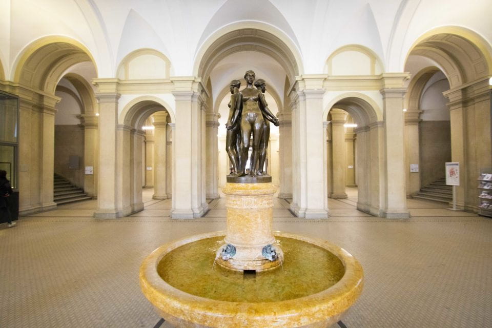 Zurich's Art and Culture Revealed by a Local - Experience Highlights